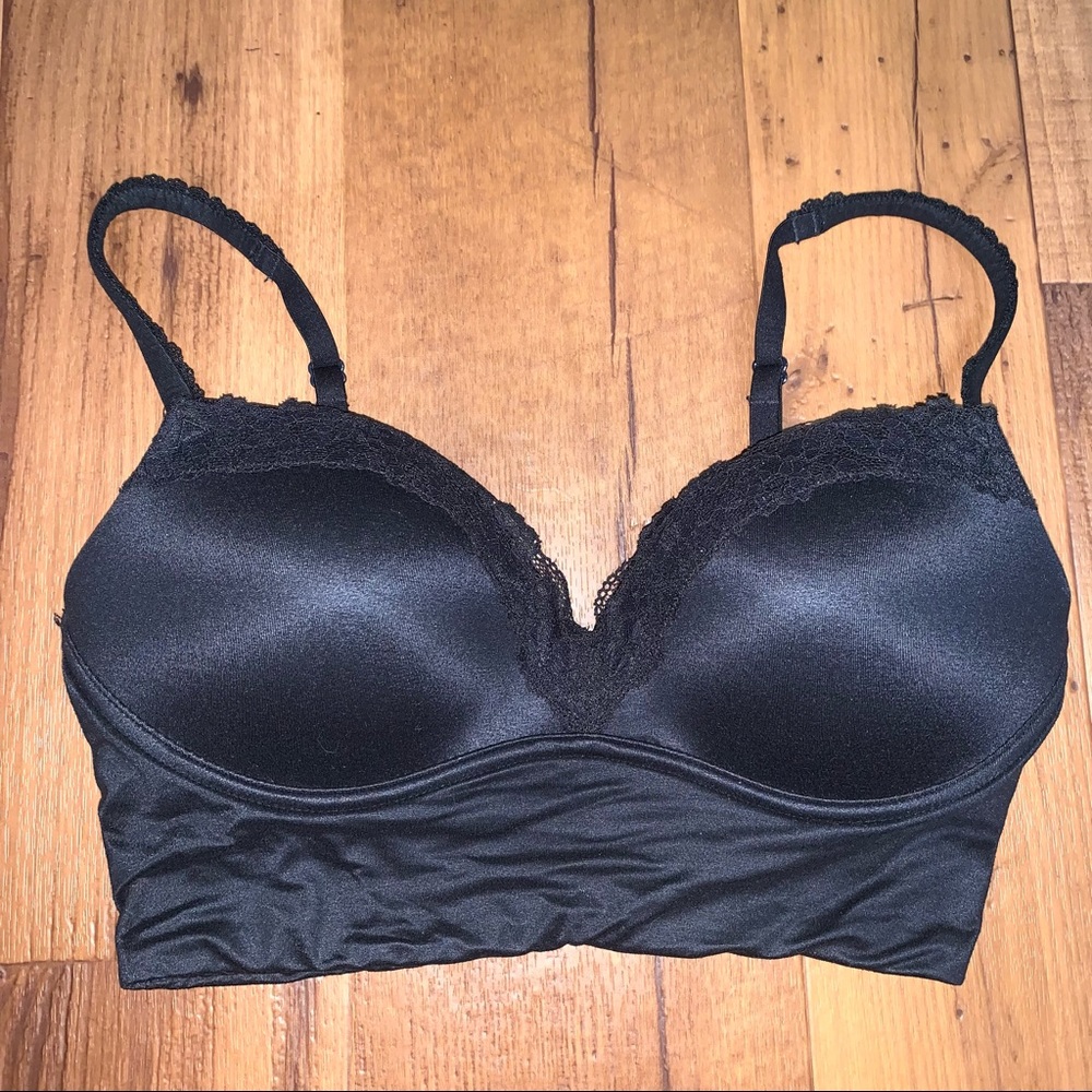 VS Bra Bundle 🖤 - Picture 2 of 11
